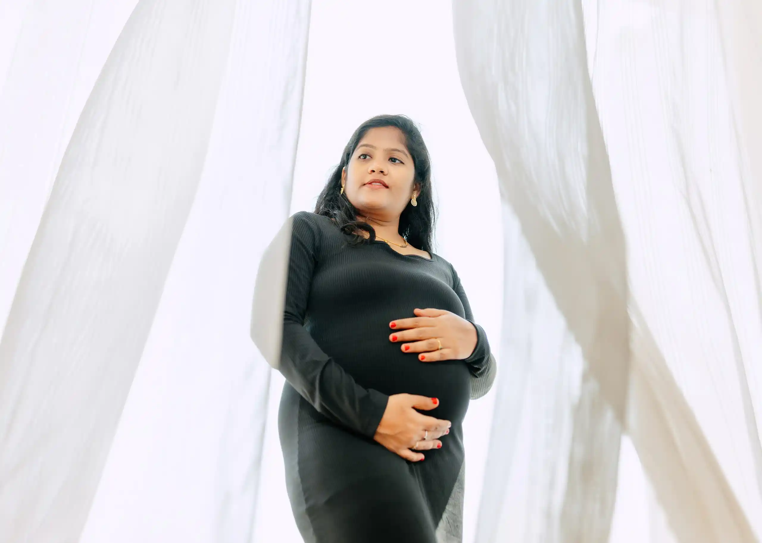 Beautiful mother-to-be portrait during maternity photography