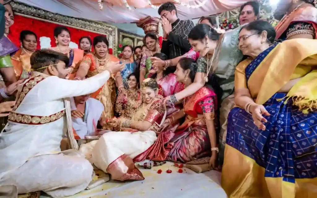 Candid photography capturing laughter at a wedding